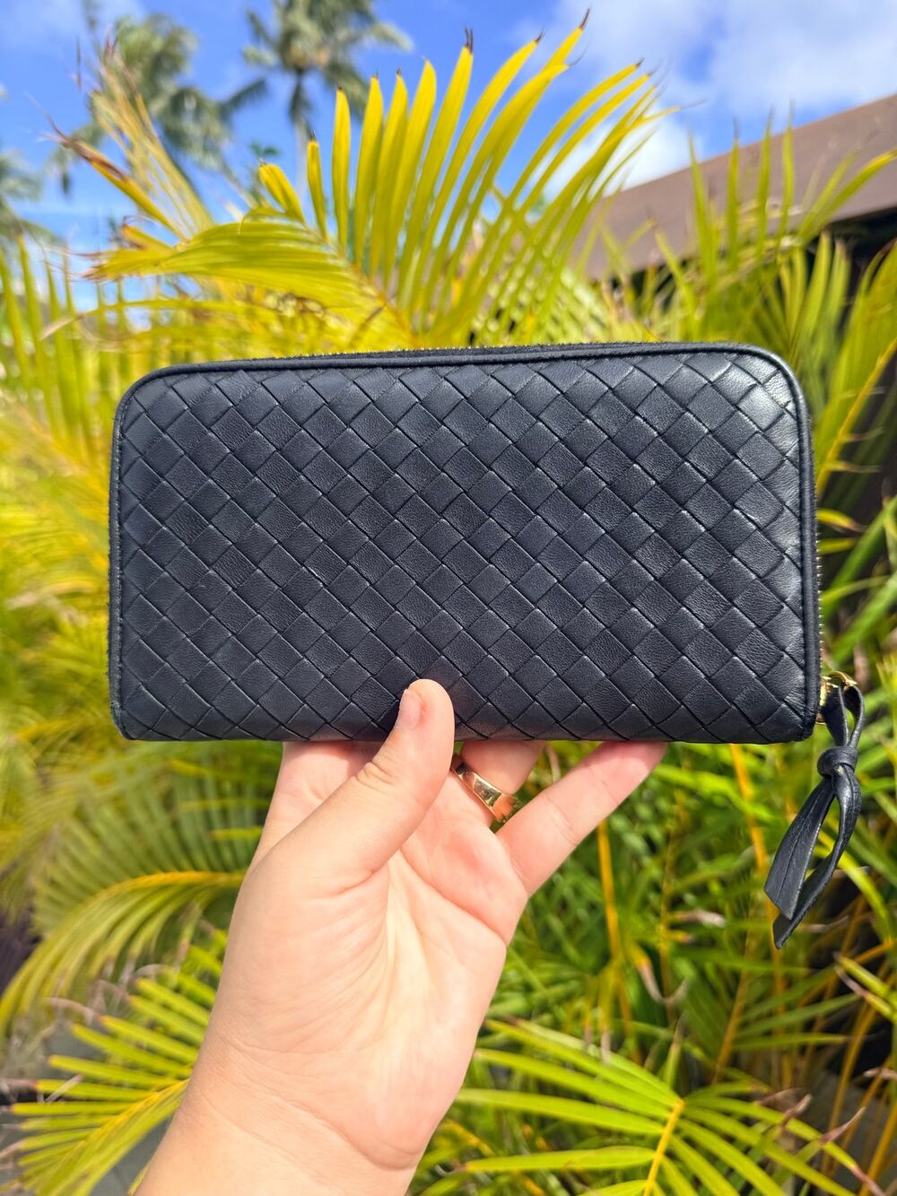 Bottega Veneta Black Zippy Wallet